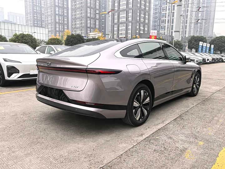 Changan Qiyuan (Nevo) A07 2025 2025款 增程 真香版 230 豪华版