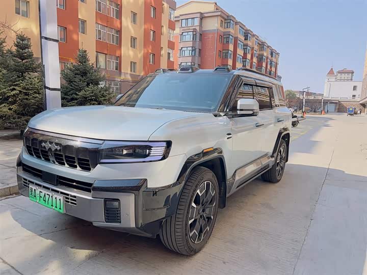 2025 BYD FangChengBao Leopard 8