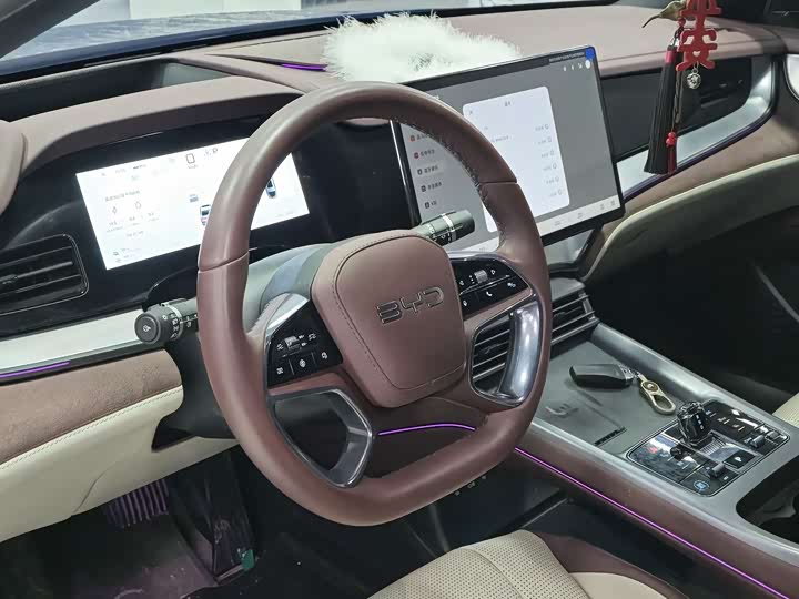 BYD Seal 07 DM-i Hybrid 2025 2025款 DM-i 1.5L 125km 尊贵型