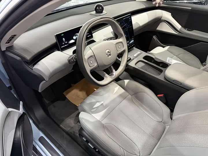 Фото 4 - Nio ET5