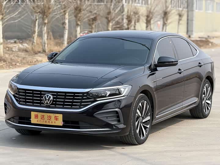 Фото 4 - Volkswagen Passat