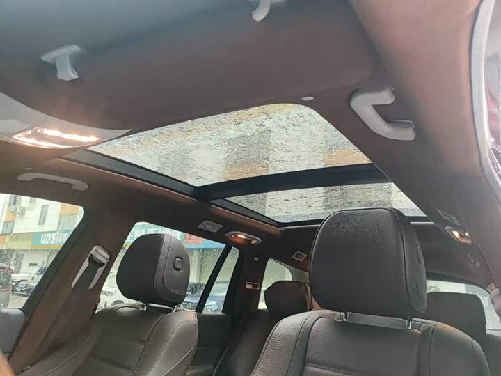 Mercedes-Benz GLS-Class 2023 2023款 GLS 450 4MATIC 豪华型