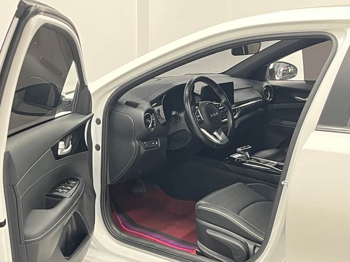 Kia K3 2023 2023款 1.5L CVT豪华版