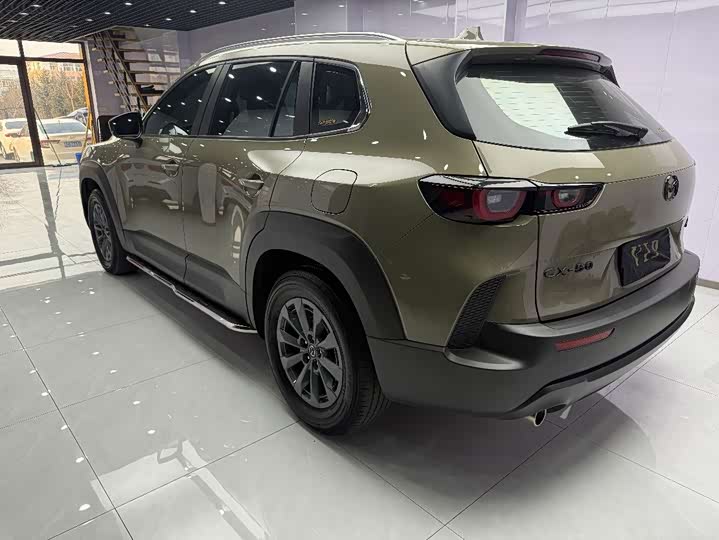 Фото 5 - Mazda CX-50