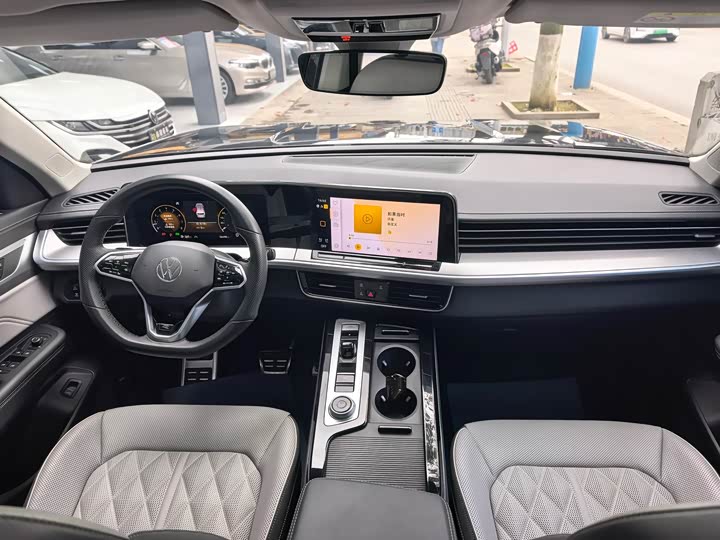 Volkswagen Tavendor 2023 2023款 380TSI 四驱R-Line巡游版