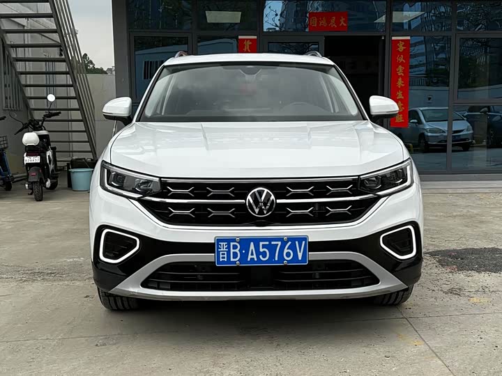 Фото 3 - Volkswagen Tayron