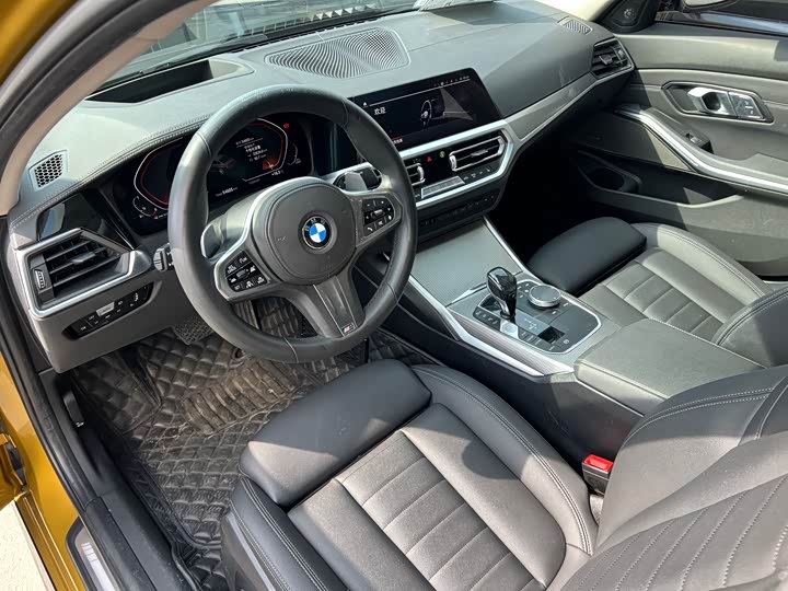 Фото 3 - BMW 3 Series