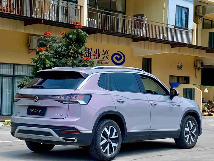 Volkswagen Tayron 2024 2024款 330TSI 两驱豪华Plus进阶版
