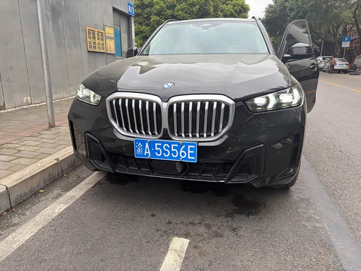 Фото 2 - BMW X5