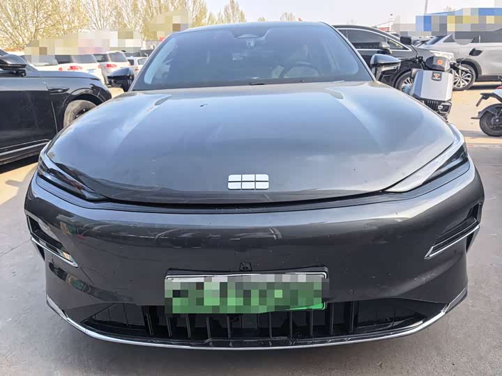Zdjęcie 2 - Geely Galaxy Starshine 8 EM-i