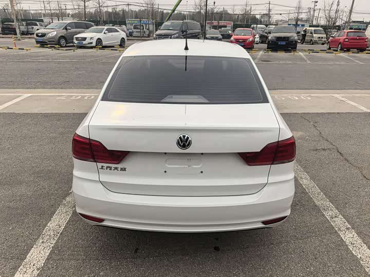 صورة 5 - Volkswagen Santana