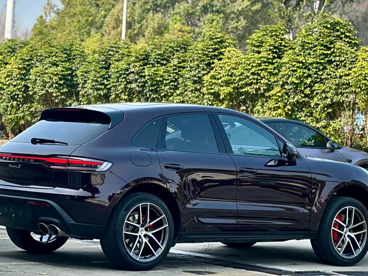 Photo 6 - Porsche Macan