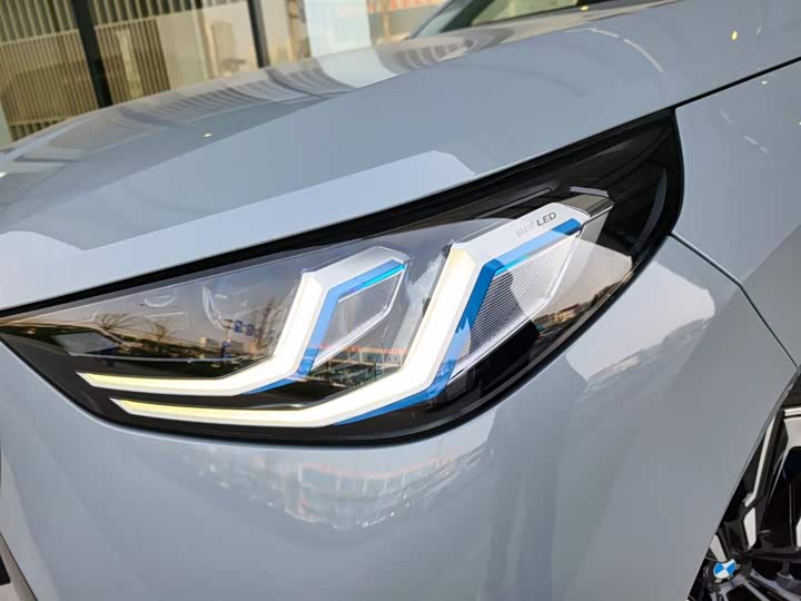 BMW X3 2025 2025款 xDrive30L 尊享型 M运动套装