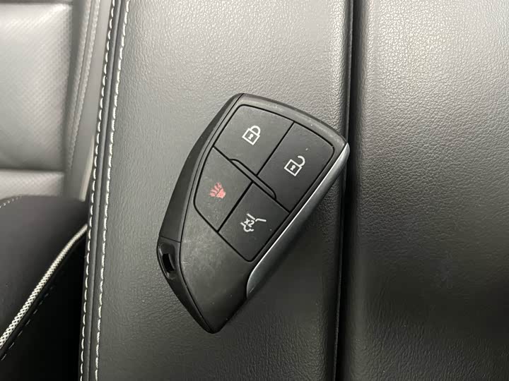 Photo 7 - Buick Envision Plus