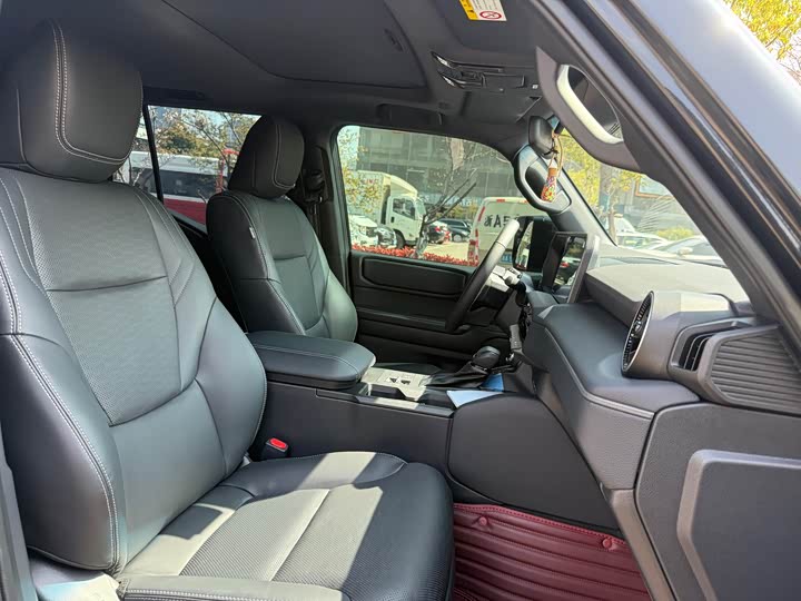 Фото 6 - Toyota Prado