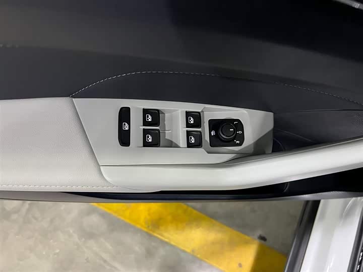 Volkswagen Tharu 2026 2026款 新锐 1.5L 锐意版