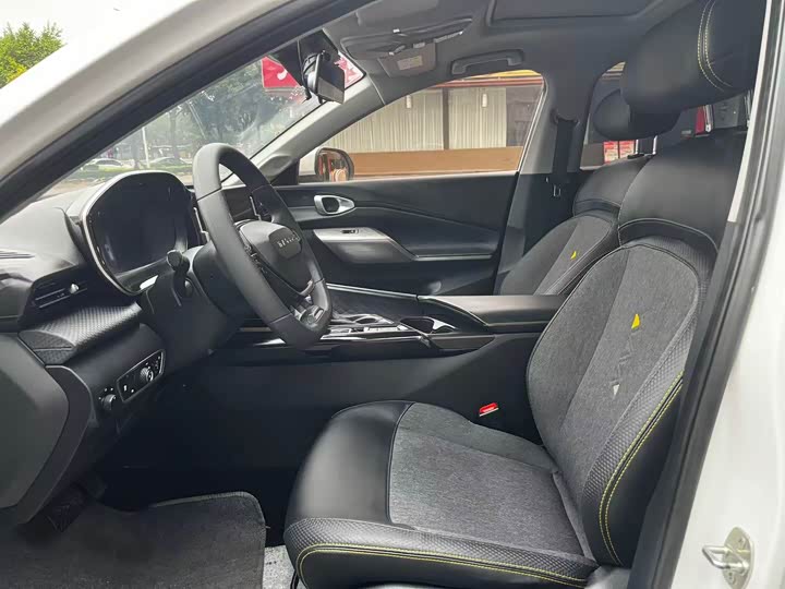 2020 Baojun RC-5