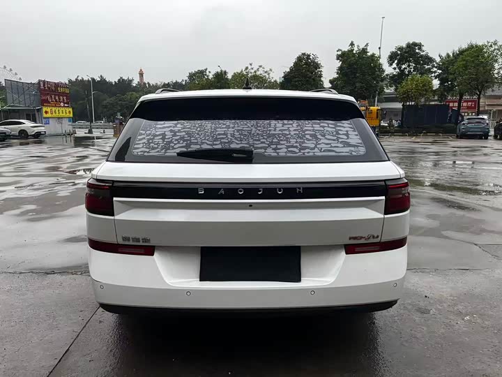Baojun RC-5 2020 2020款 RC-5W 1.5T CVT智耀豪华型