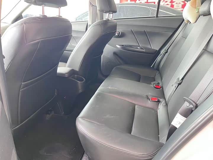 2022 Toyota Yaris L