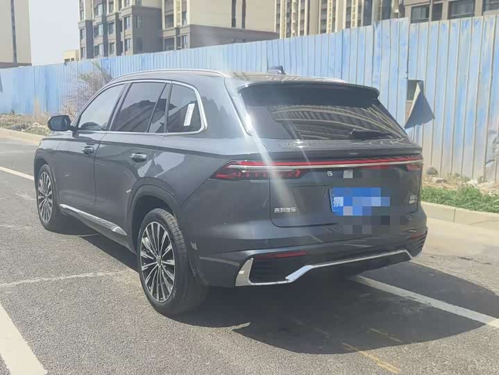 Geely Monjaro 2026 2026款 东方曜 2.0TD 自动霄汉版