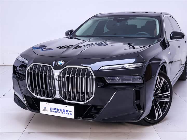 BMW 7 Series 2023 2023款 740Li 领先型 M运动套装