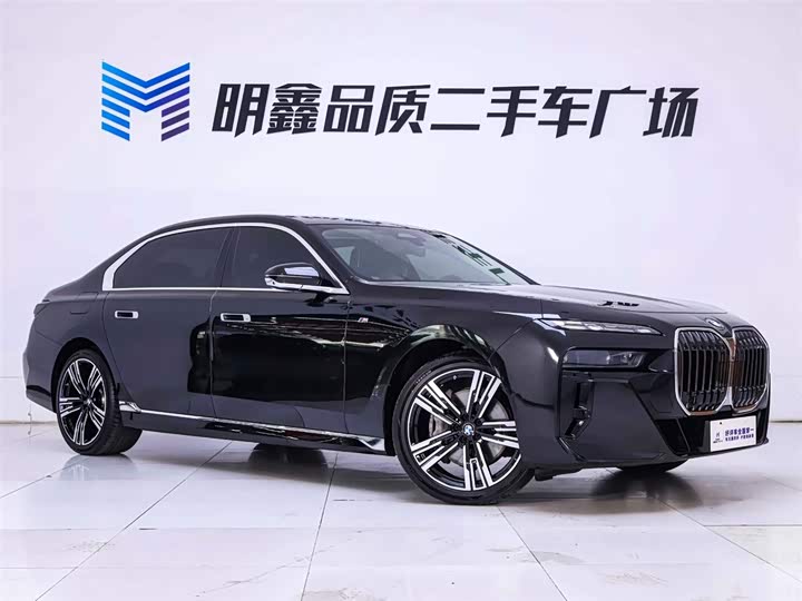 BMW 7 Series 2023 2023款 740Li 领先型 M运动套装