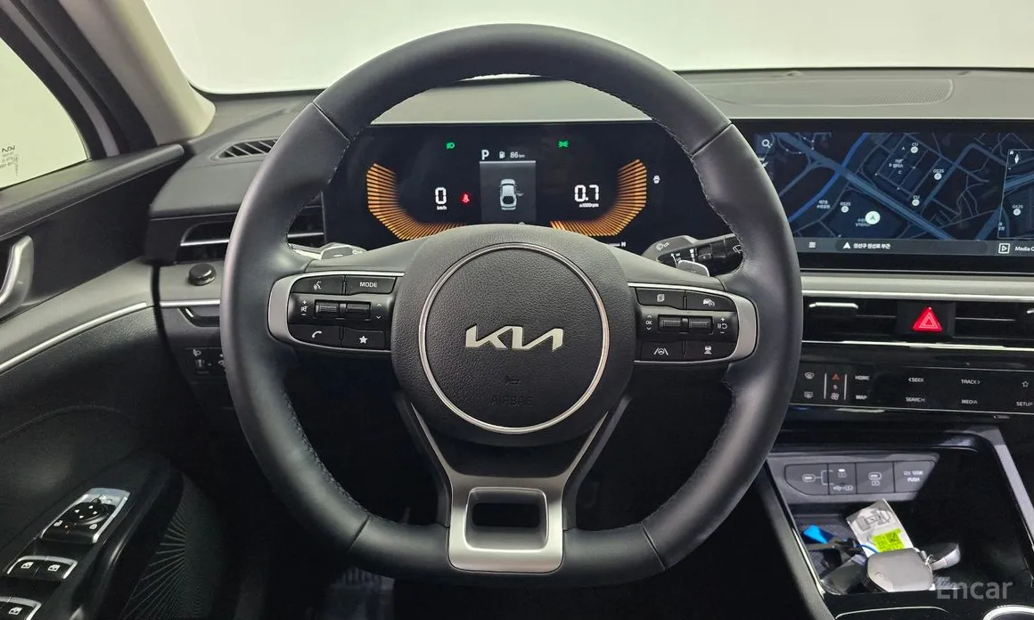 Zdjęcie 13 - Kia K5