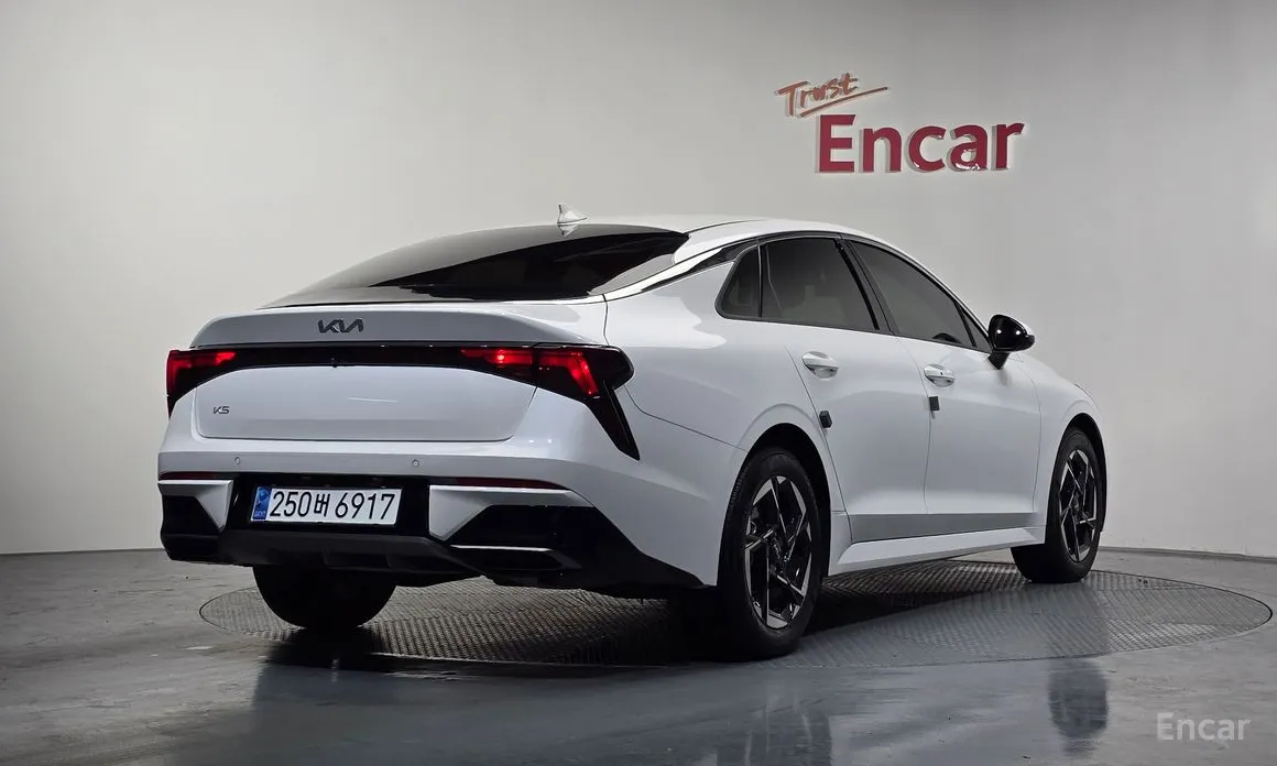 Zdjęcie 2 - Kia K5