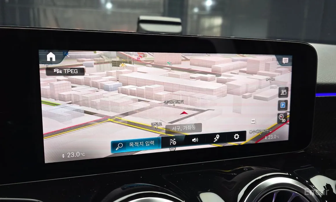 Mercedes-Benz GLB-Class 2020 GLB250 4MATIC