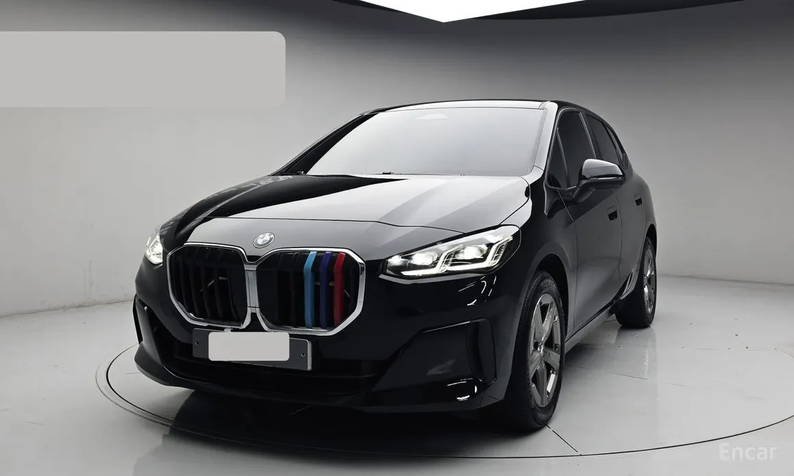 BMW 2 Series 2022 220i Advantage