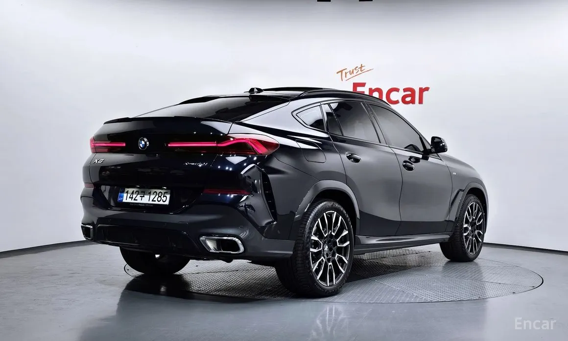 2020 BMW X6