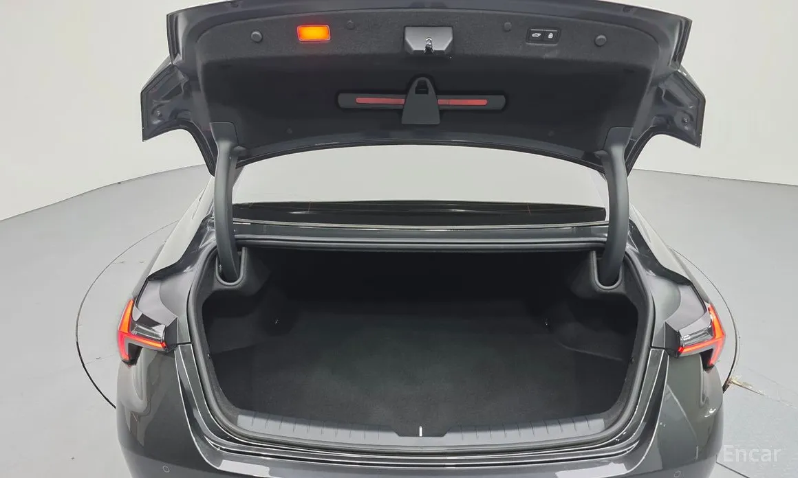Kia K8 2024 Signature