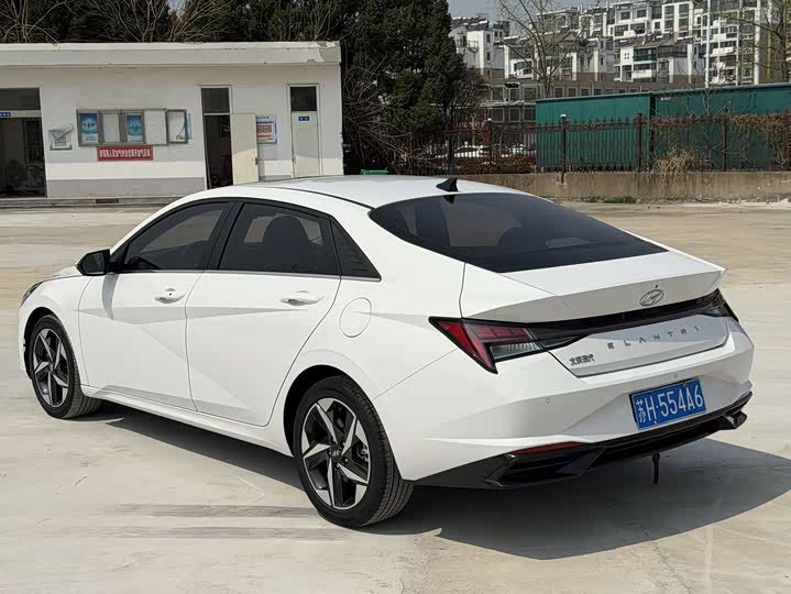 Фото 4 - Hyundai Elantra N line