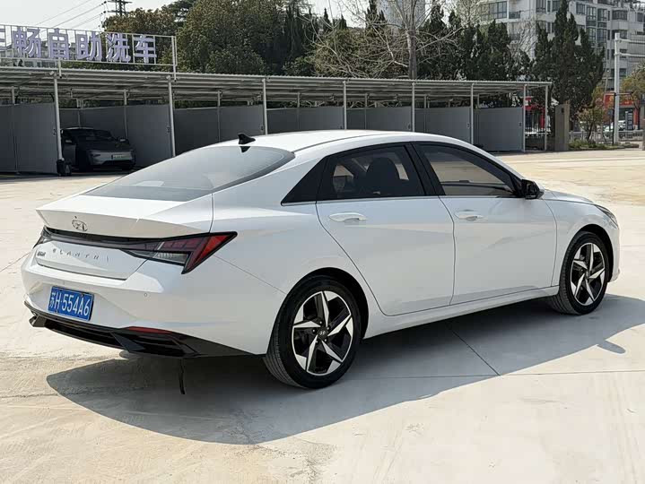 Фото 6 - Hyundai Elantra N line