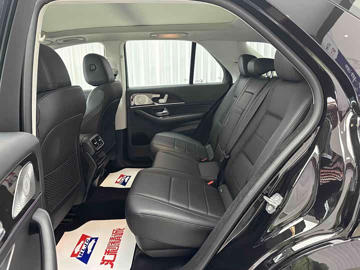 Фото 4 - Mercedes-Benz GLE-Class