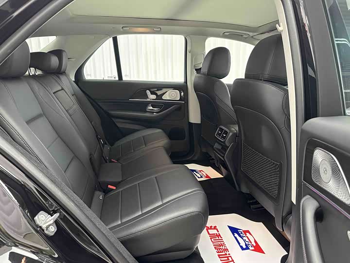 Фото 6 - Mercedes-Benz GLE-Class