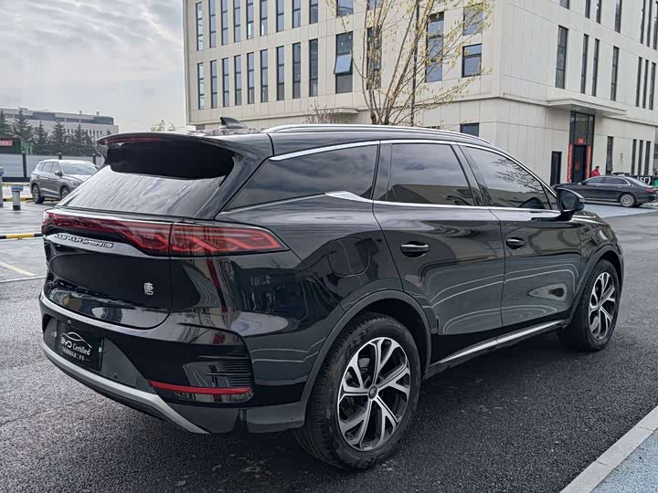 Фото 9 - BYD Tang Hybrid/EV