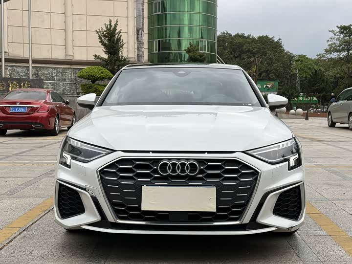 Zdjęcie 2 - Audi A3