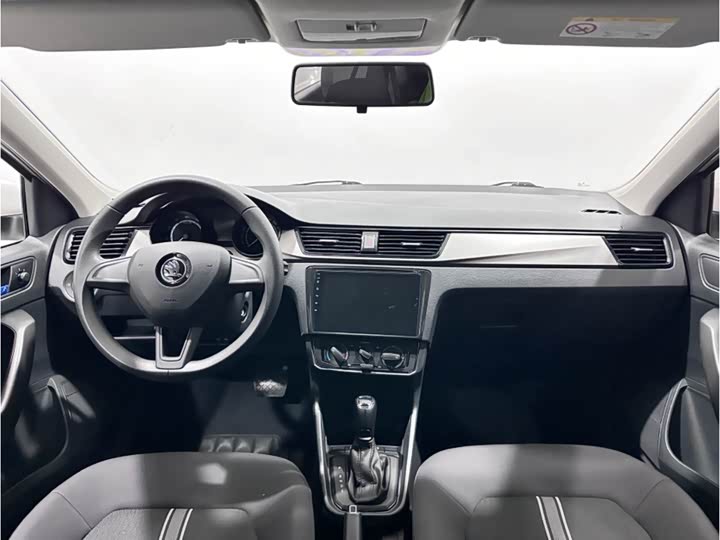 Skoda Rapid Spaceback 2020 2020款 1.5L 自动标准版
