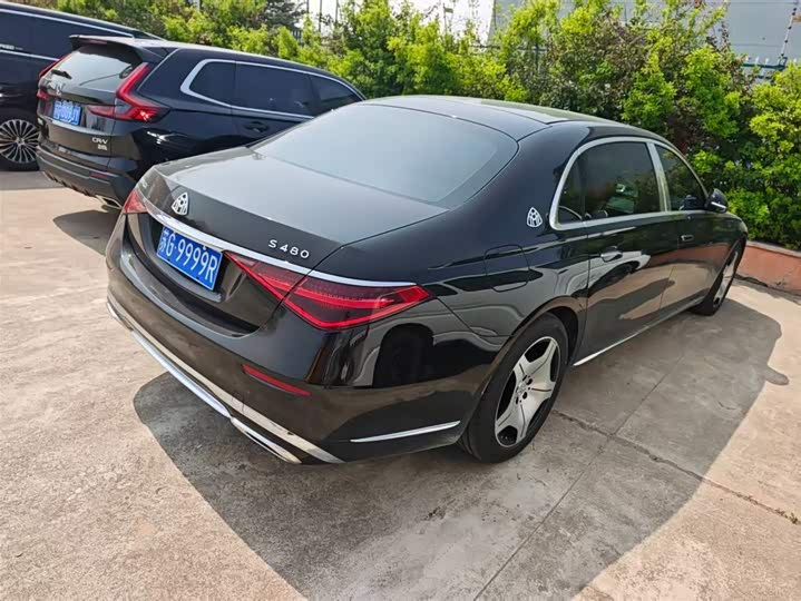 Zdjęcie 2 - Mercedes-Benz Maybach S-Class