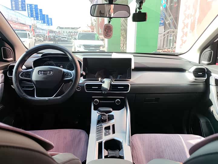 Geely Coolray 2023 2023款 1.5T DCT铂金版