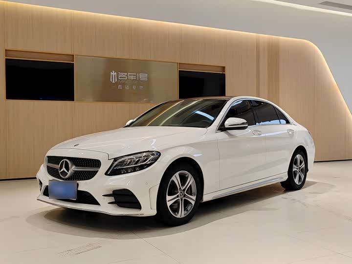 Фото 1 - Mercedes-Benz C-Class