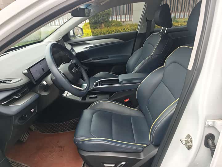 Geely Geometry G6 2024 2024款 500KM 尊贵型