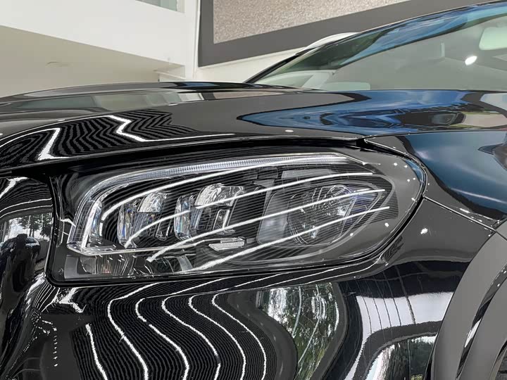 Mercedes-Benz GLS-Class 2023 2023款 GLS 450 4MATIC 豪华型