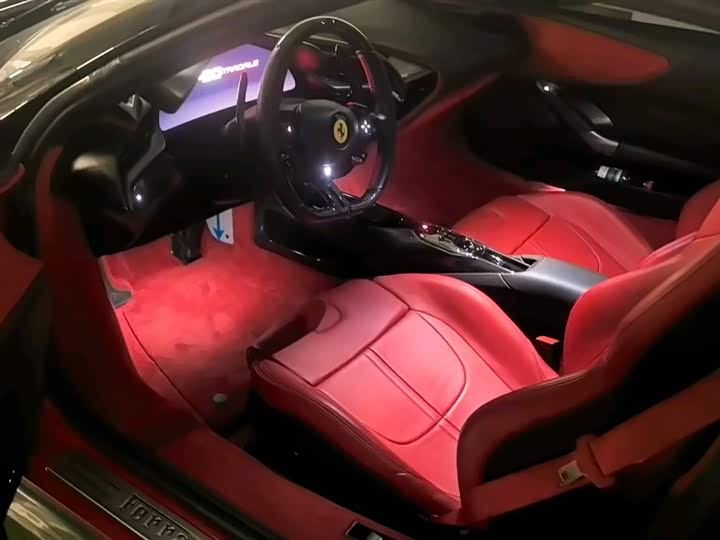 Фото 4 - Ferrari SF90
