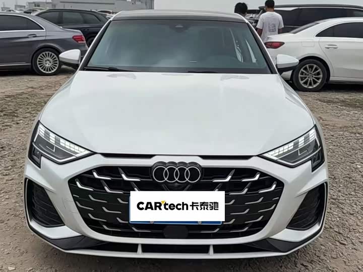 Audi A3 2026 2026款 A3L Limousine 35TFSI 飞驰尊享型