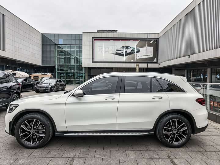 Zdjęcie 3 - Mercedes-Benz GLC-Class