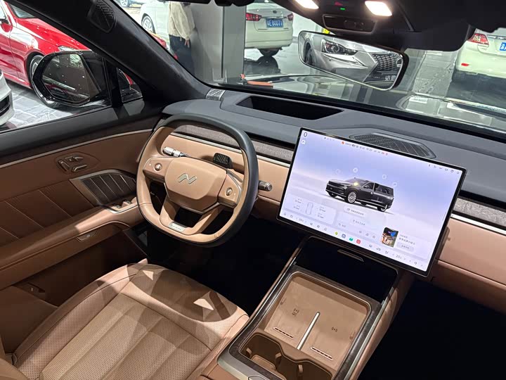 Фото 8 - Nio Onvo L90