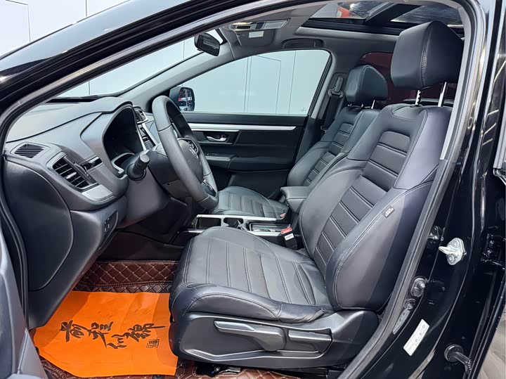 Фото 9 - Honda CR-V