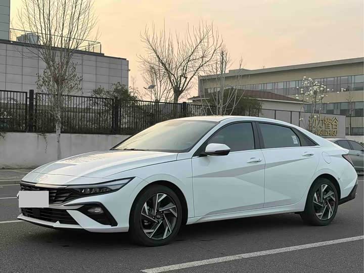 Hyundai Elantra N line 2023 2023款 1.5L CVT GLX精英版